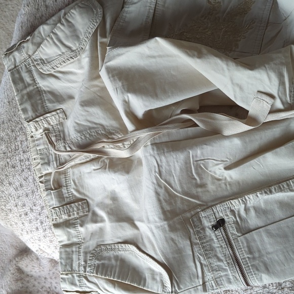 Calvin Klein jeans vintage khaki capris - Picture 4 of 6